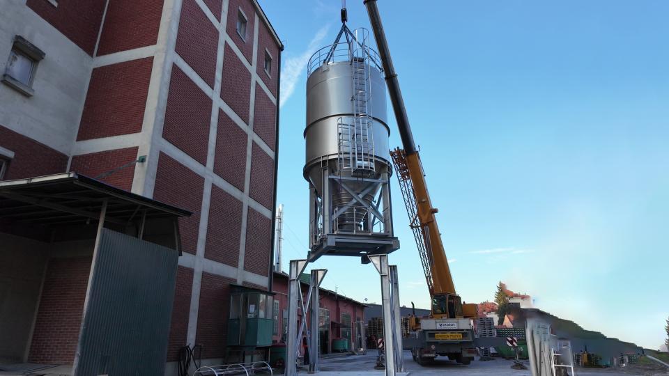 From Concept to Completion: 73 m³ Stainless Steel Silo for the Brewing Industry