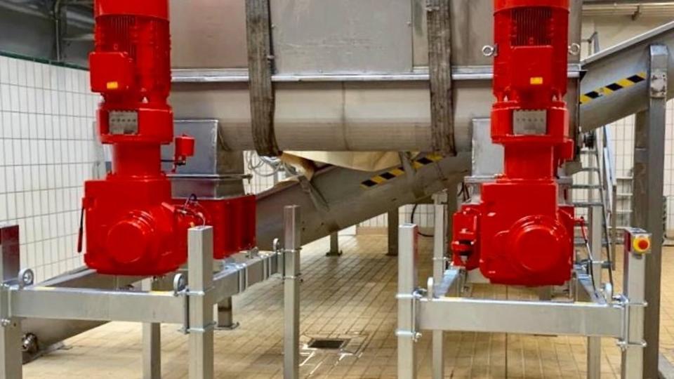 Case: 62 % lavere energiforbrug ved neddeling af biprodukter fra fjerkræslagtning